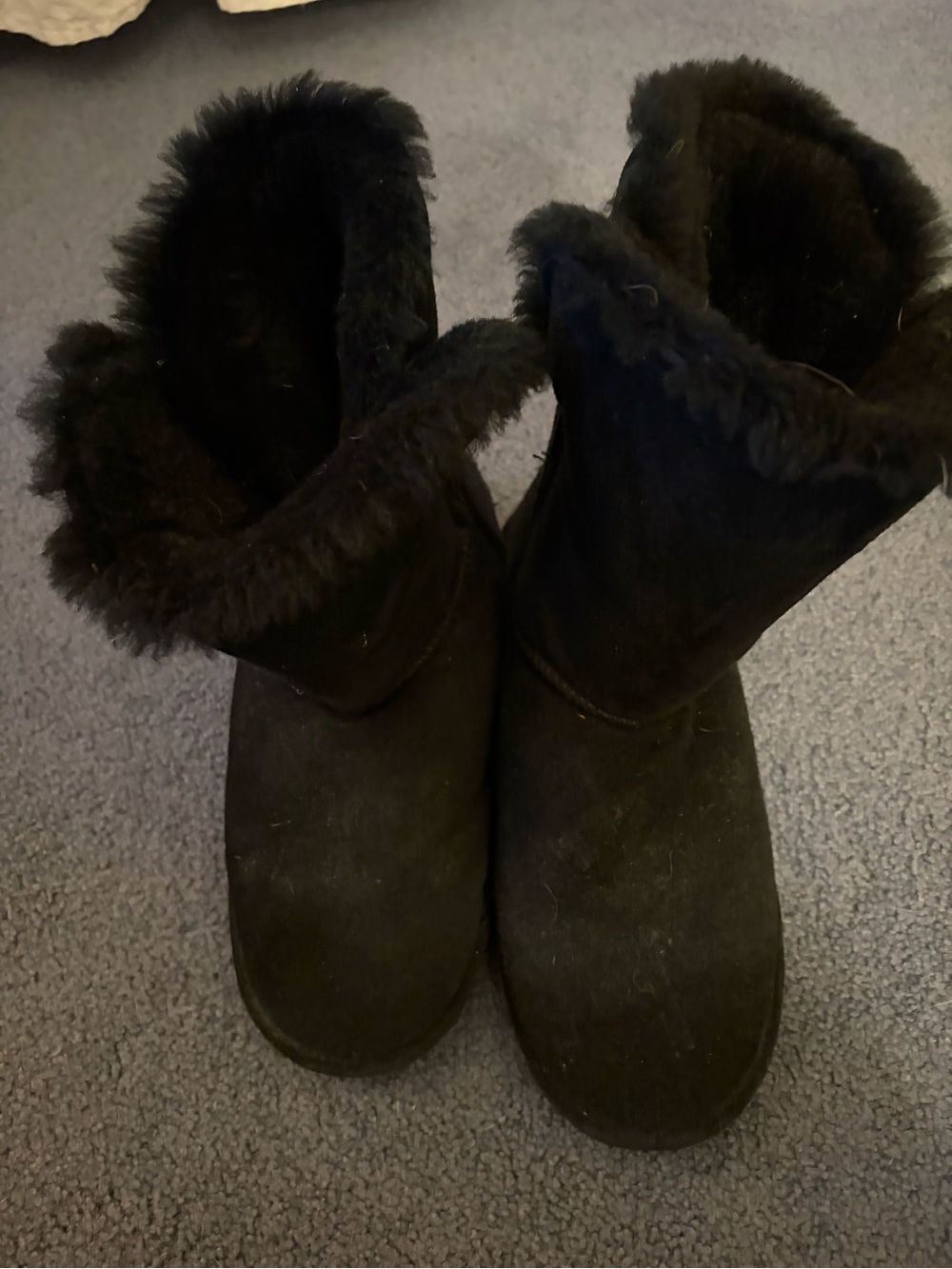 Slightly used ladies size 10 BearPaw Black Suede-Look Cozy Boots